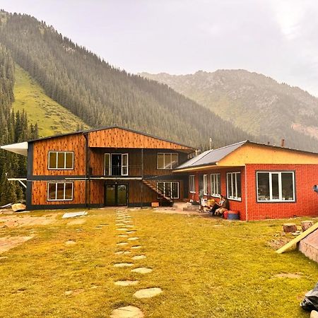 Ala-Kul Guesthouse In Altyn-Arashan Karakoł Zewnętrze zdjęcie