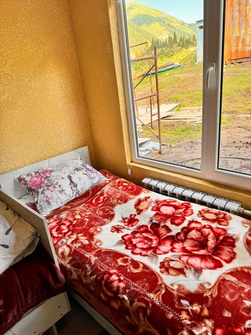 Ala-Kul Guesthouse In Altyn-Arashan Karakoł Zewnętrze zdjęcie