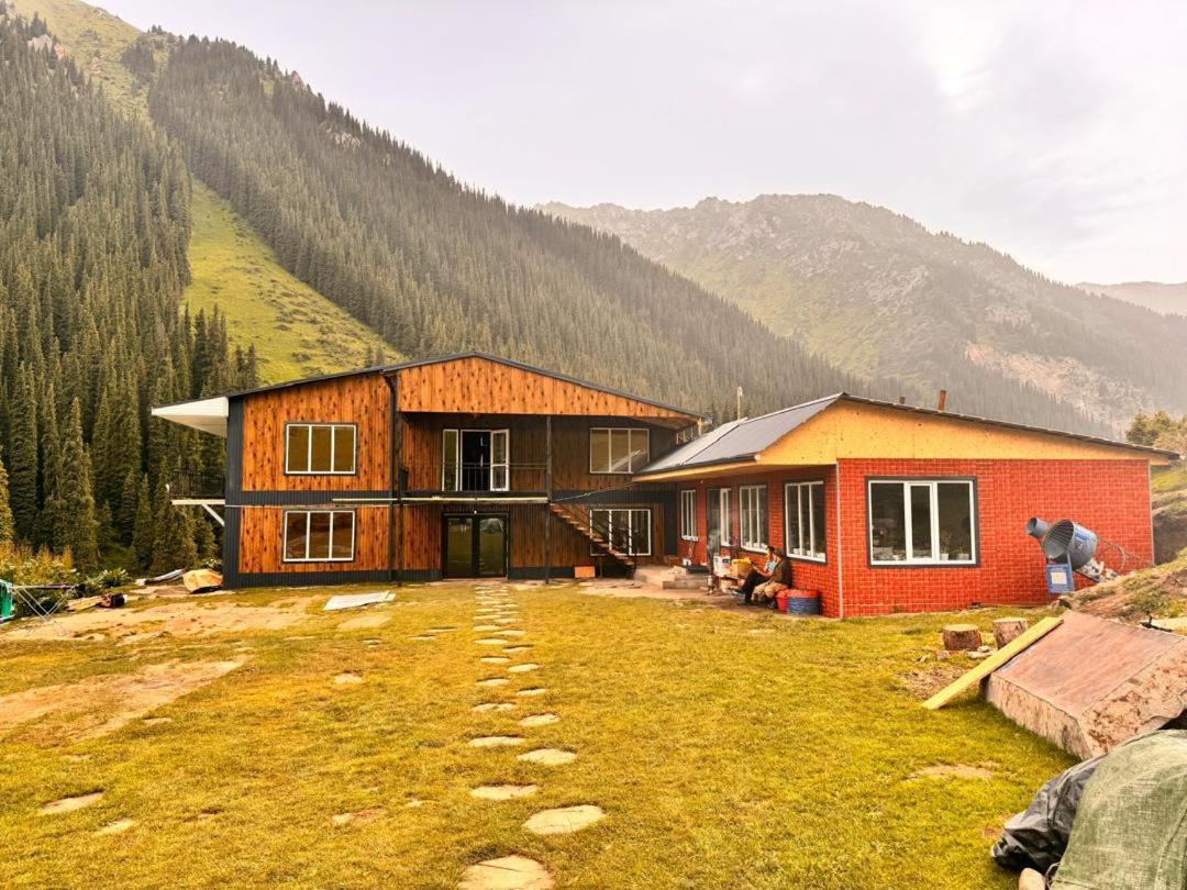 Ala-Kul Guesthouse In Altyn-Arashan Karakoł Zewnętrze zdjęcie